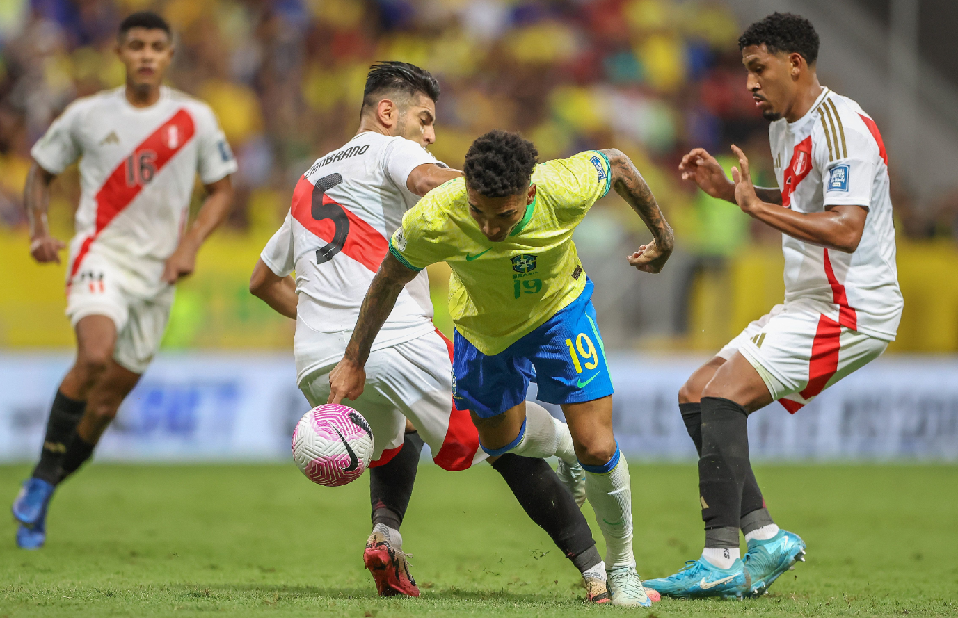 Brazil vs Peru (07:45 – 16/10) | Xem lại trận đấu